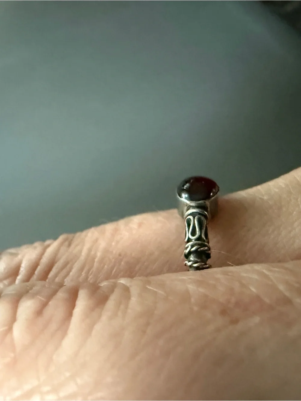 Vintage 925 Sterling Silver Garnet Cabochon Ring Size 9